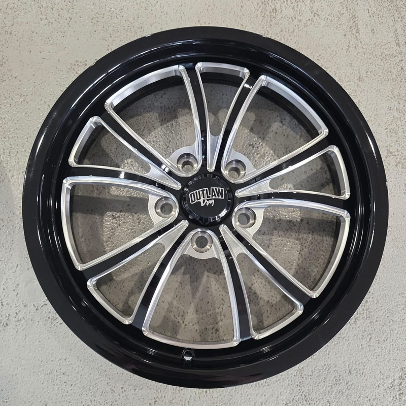 OUTLAW DRAG INTENSITY 17×4.5 – 1.75″ BS  Widow 5X114.3 No