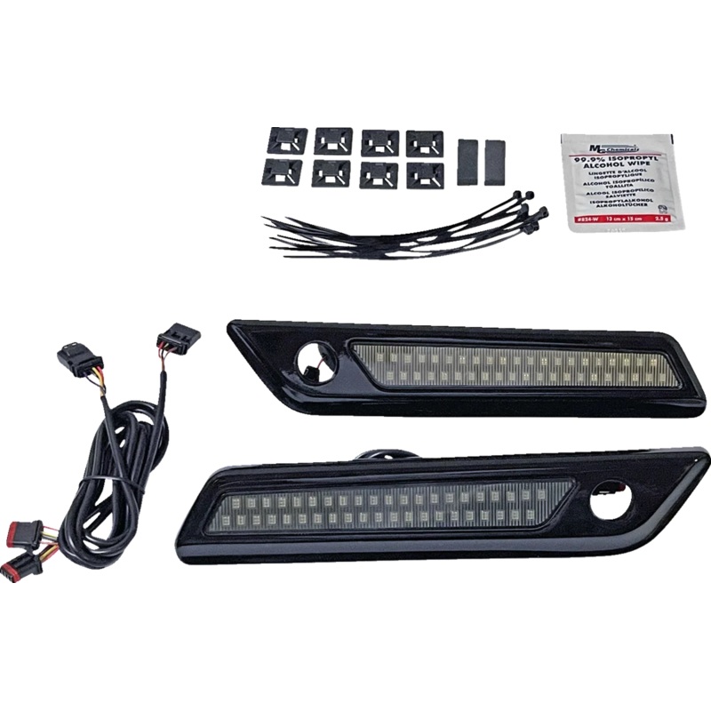 Custom Dynamics Latch Light – Saddlebag – Dual Color – Smoke – Black CD-SBL-DC-SB